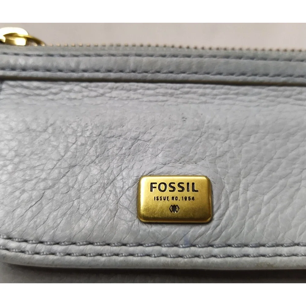 Fossil Blue Leather Zipper Pocket Credit Card Bifold Wallet